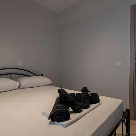 V & G By Rentalspro - Halkidiki Apartment Nea Moudania